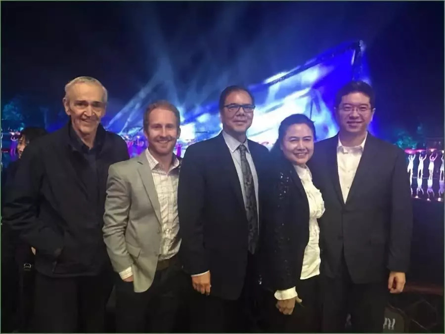 美國(guó)全球策略聯(lián)盟CEO David Ganda來(lái)訪。希望能將三替領(lǐng)先的家政服務(wù)體系、管理信息系統(tǒng)和家政人才培養(yǎng)體系等引入美國(guó)，服務(wù)美國(guó)市場(chǎng)。.jpg
